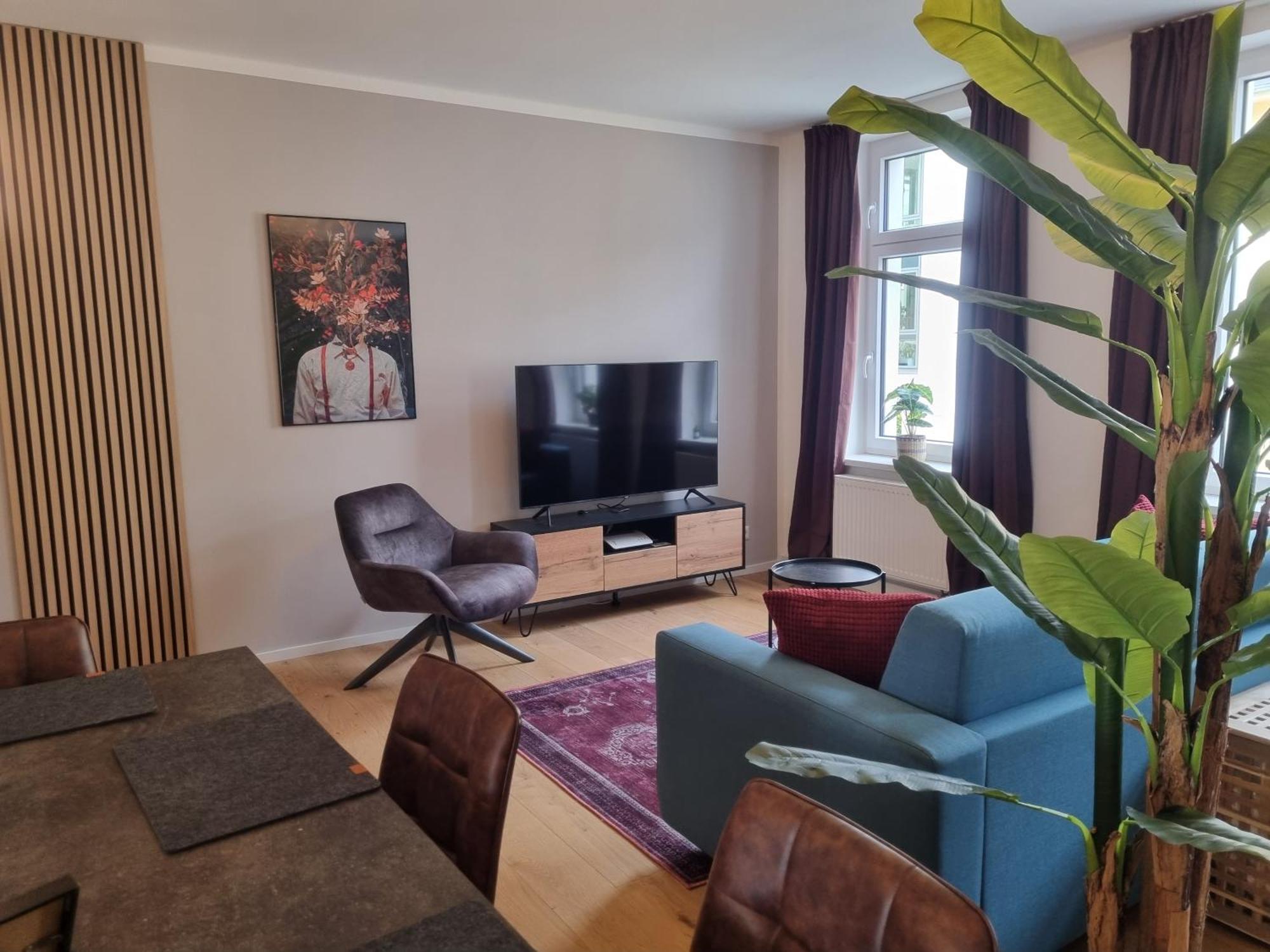 Maremar - Style-Loft Am Ferberturm - 2 Schlafzimmer - Luxus Boxspringbett - Arbeitsplaetze - Highspeed Wlan Gera Bagian luar foto