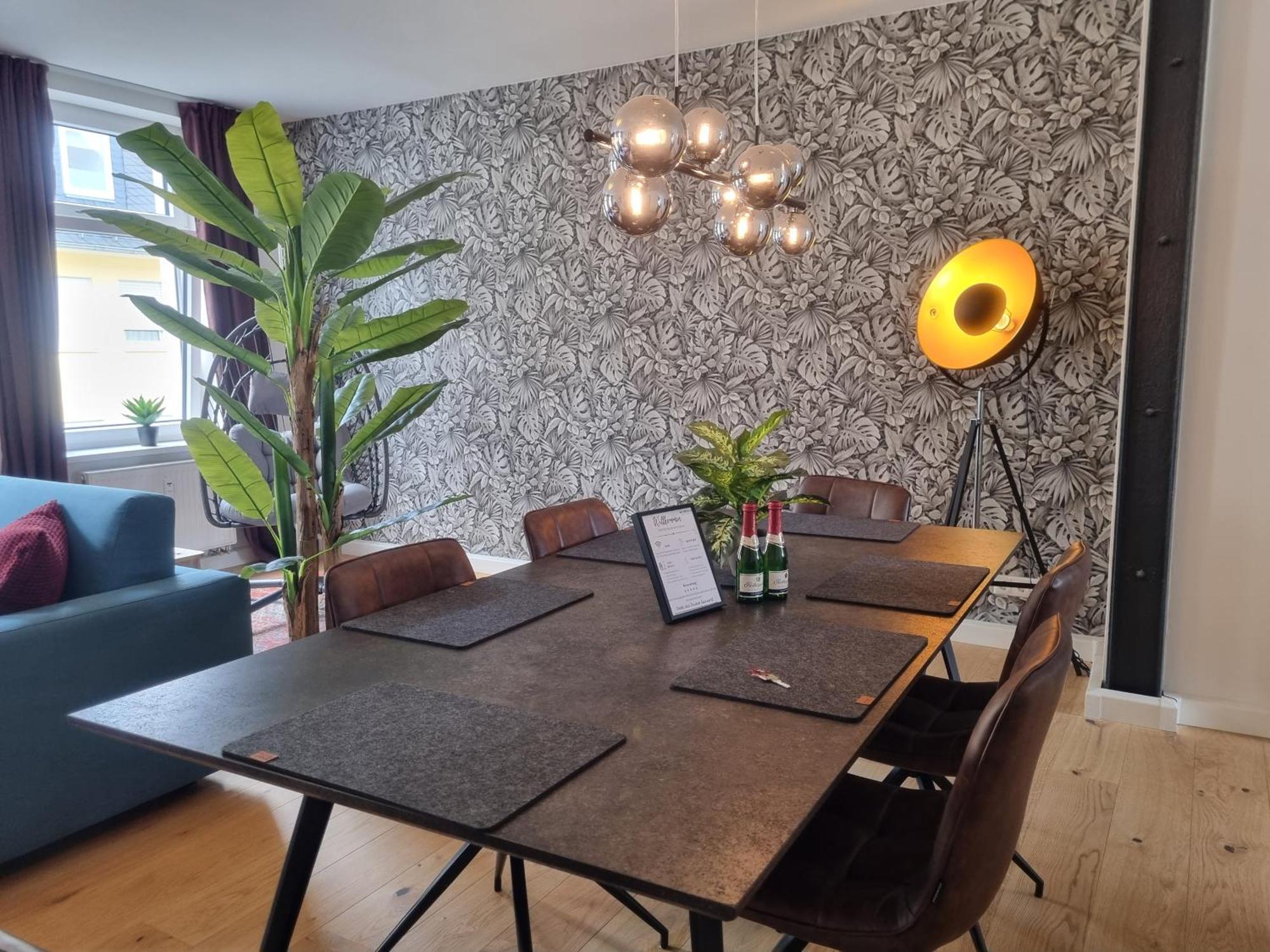 Maremar - Style-Loft Am Ferberturm - 2 Schlafzimmer - Luxus Boxspringbett - Arbeitsplaetze - Highspeed Wlan Gera Bagian luar foto