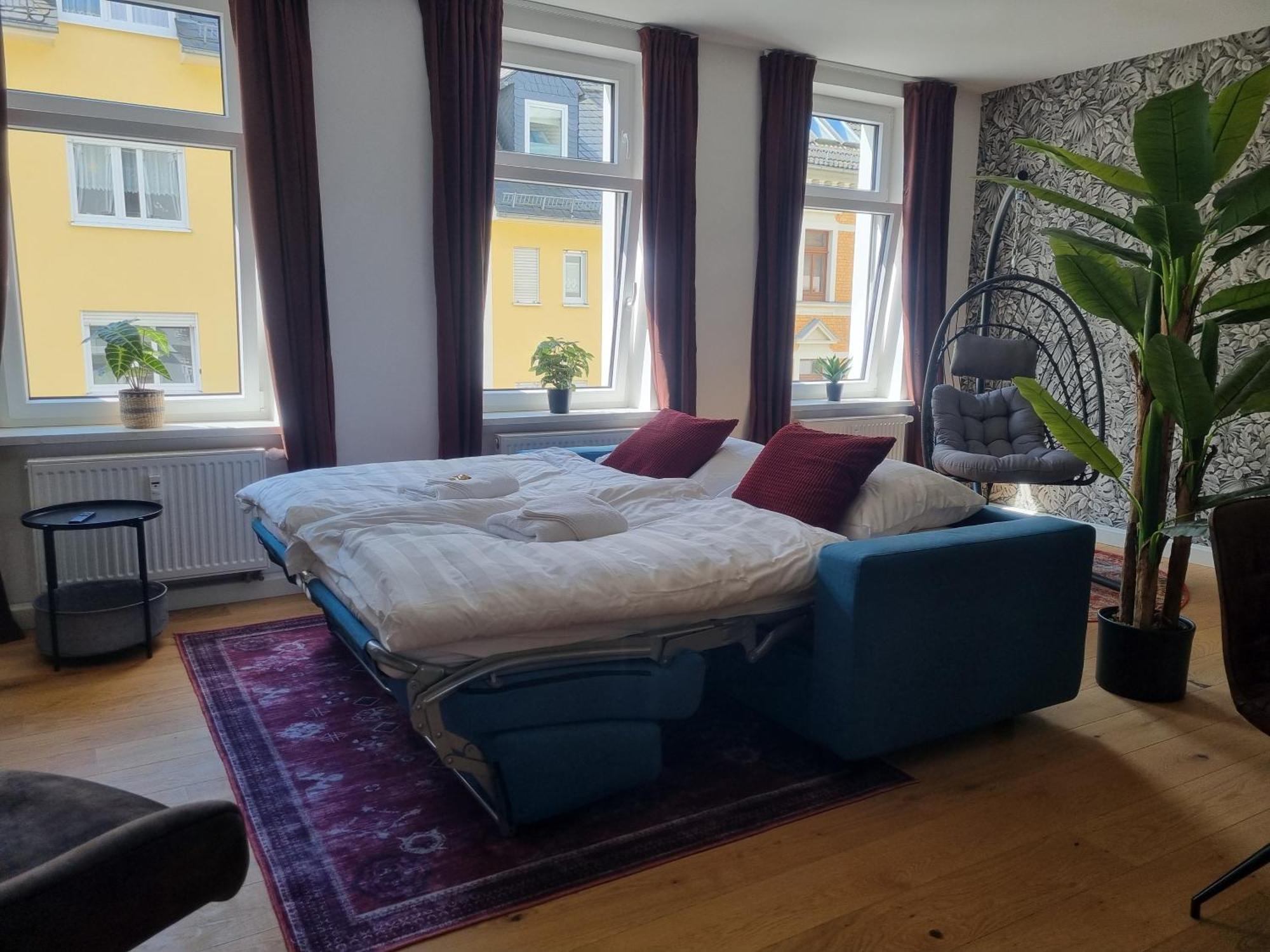 Maremar - Style-Loft Am Ferberturm - 2 Schlafzimmer - Luxus Boxspringbett - Arbeitsplaetze - Highspeed Wlan Gera Bagian luar foto