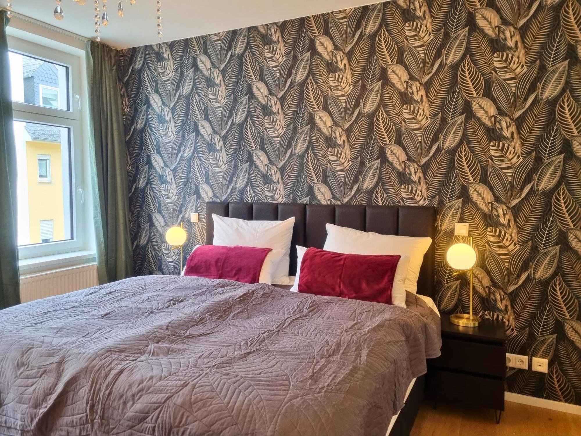 Maremar - Style-Loft Am Ferberturm - 2 Schlafzimmer - Luxus Boxspringbett - Arbeitsplaetze - Highspeed Wlan Gera Bagian luar foto