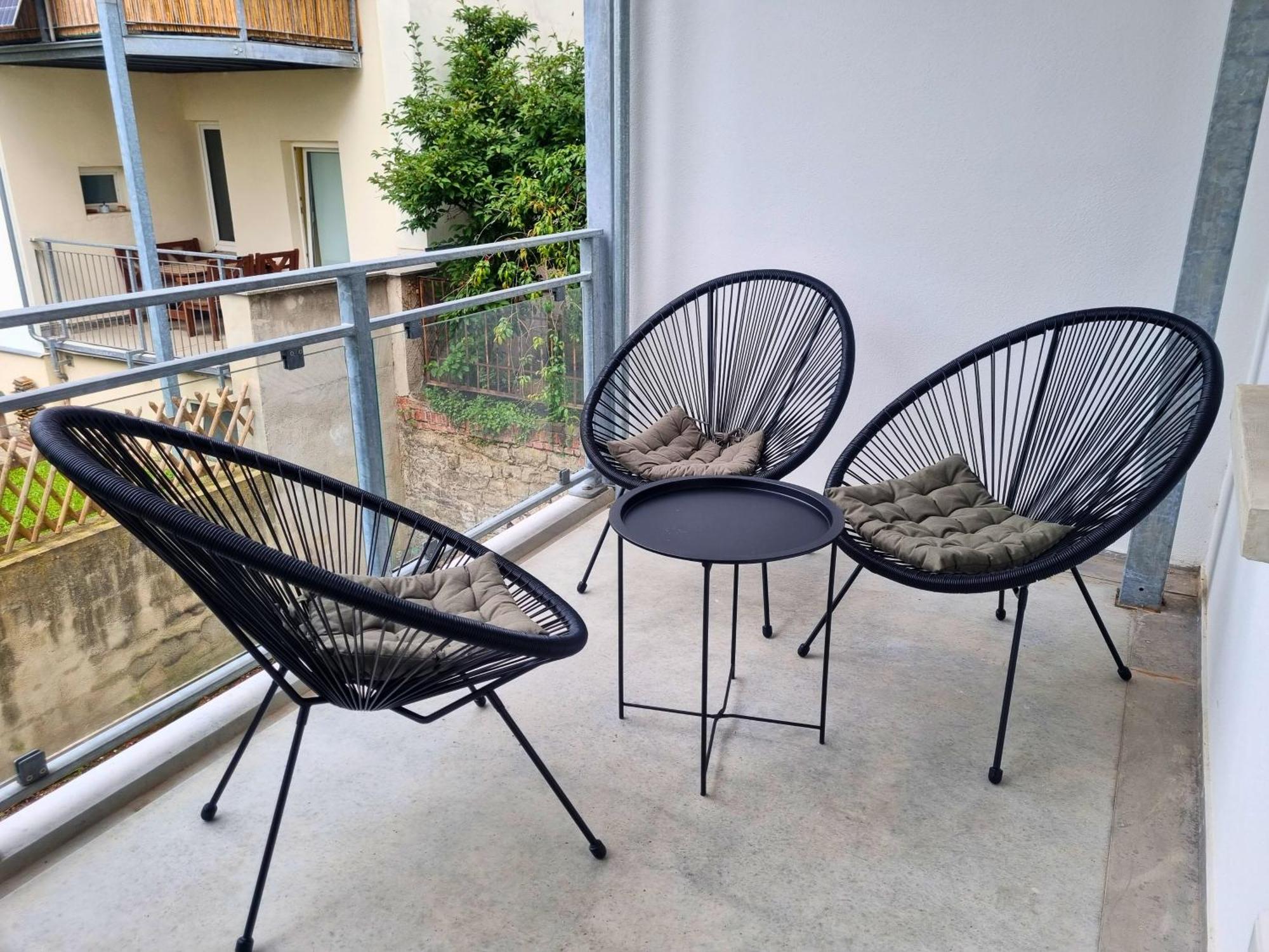 Maremar - Style-Loft Am Ferberturm - 2 Schlafzimmer - Luxus Boxspringbett - Arbeitsplaetze - Highspeed Wlan Gera Bagian luar foto